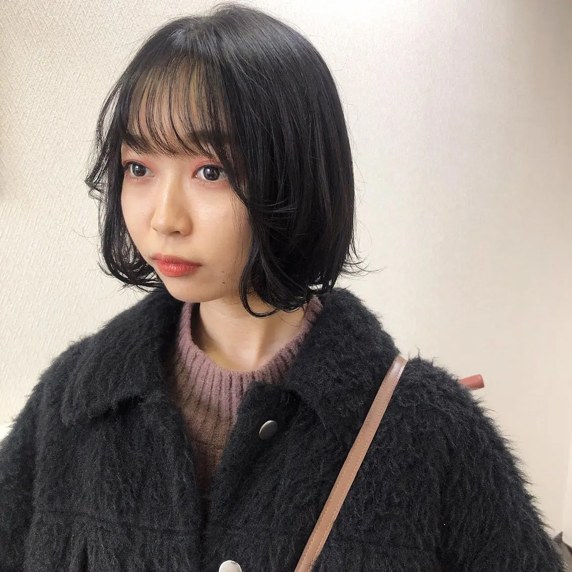 ショート カラー ダークグレー ボブ 水野 雪 /パーマ/暖色カラーのヘアスタイル