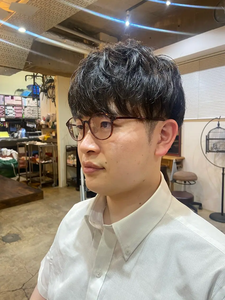 ショート メンズ 刈り上げ 岡本 蓮太のヘアスタイル