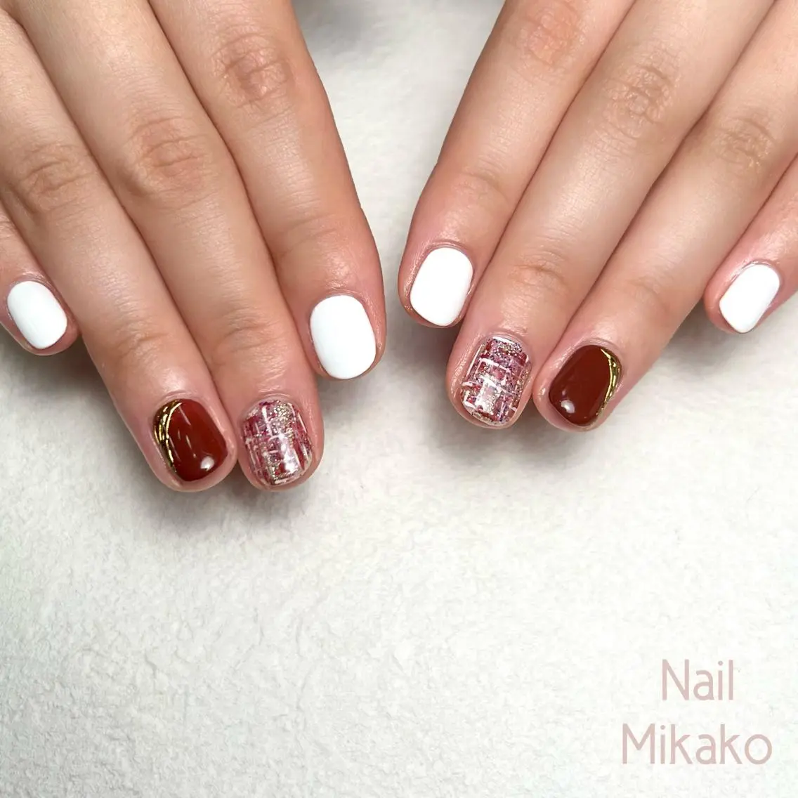ネイル ボルドー ミラーネイル ツイードネイル Nail Mikakoのネイルデザイン