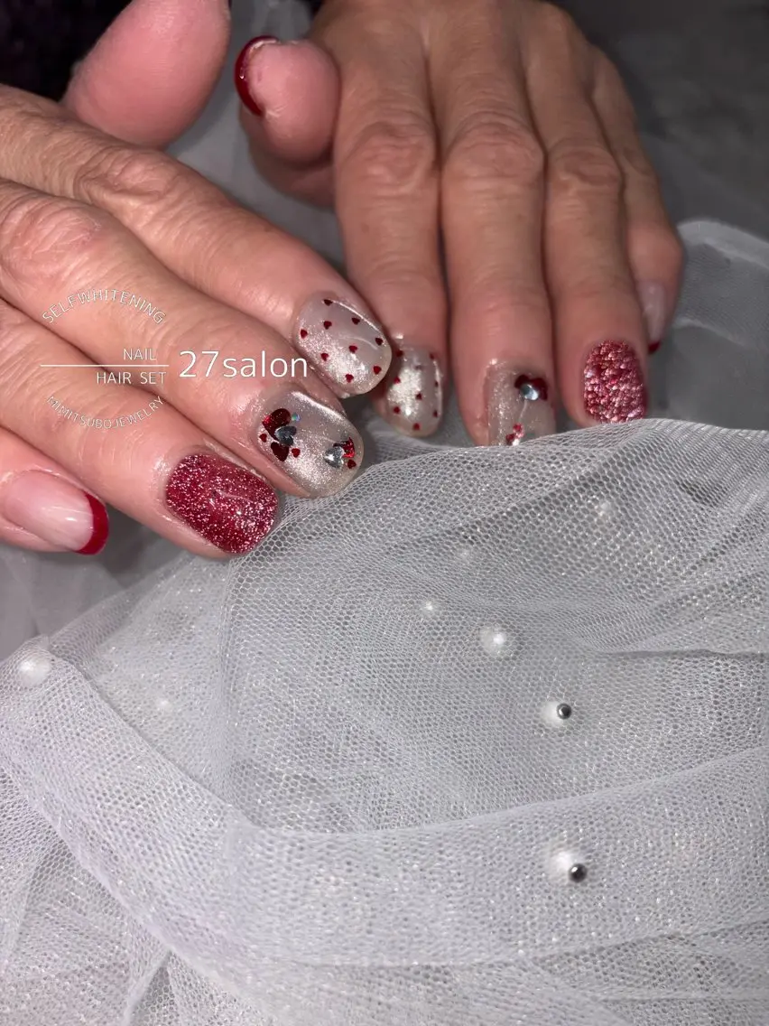 ネイル ドット ハート 冬ネイル クリスマス ハンドネイル 27salon yuinaのネイルデザイン