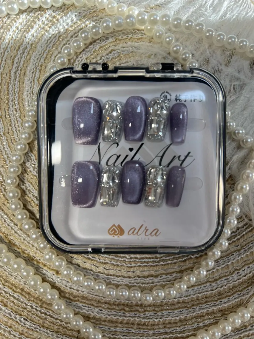 ネイル Alra- 店舗のネイルデザイン