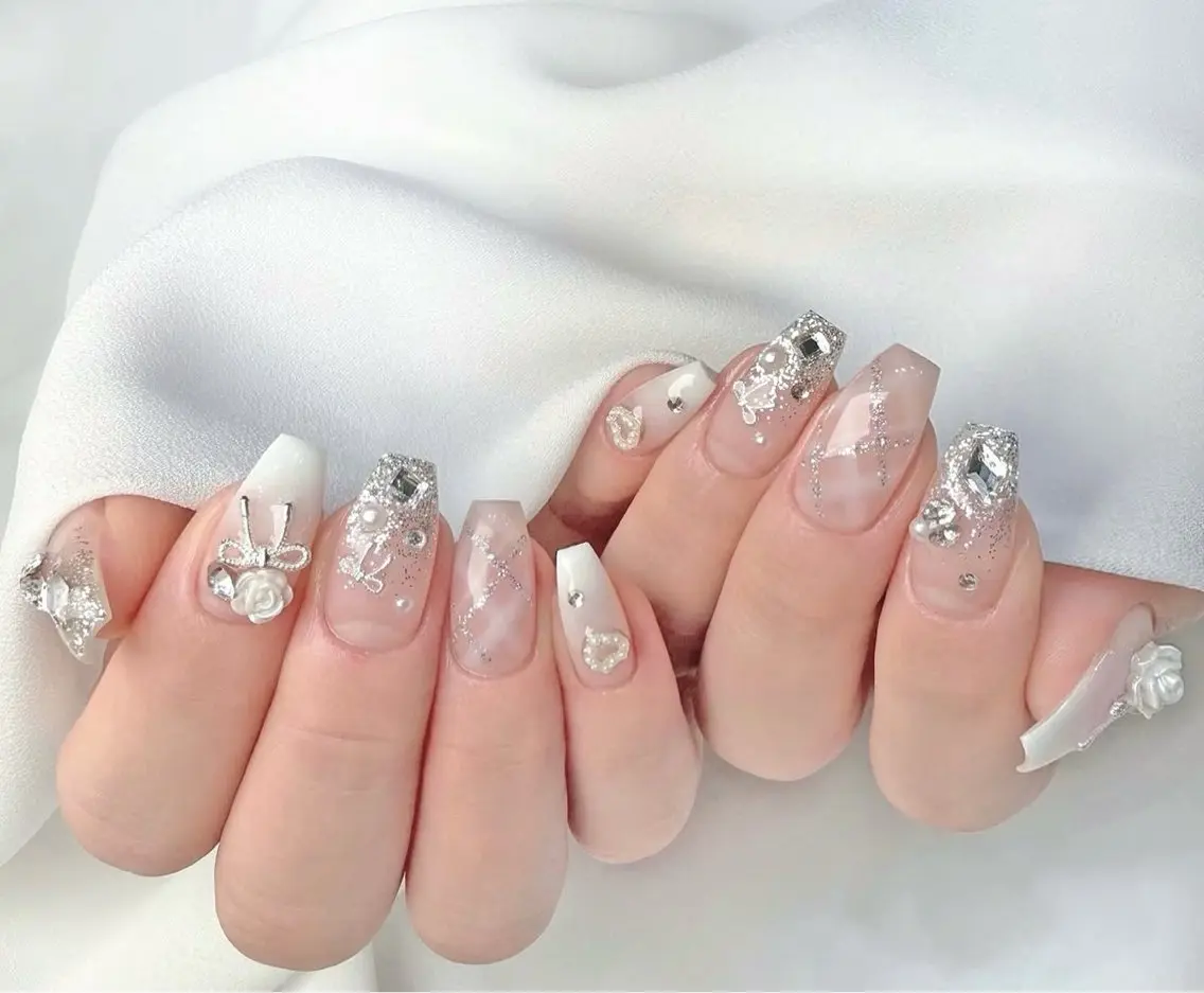 ネイル NailSalon✨ Écrinエクランのネイルデザイン