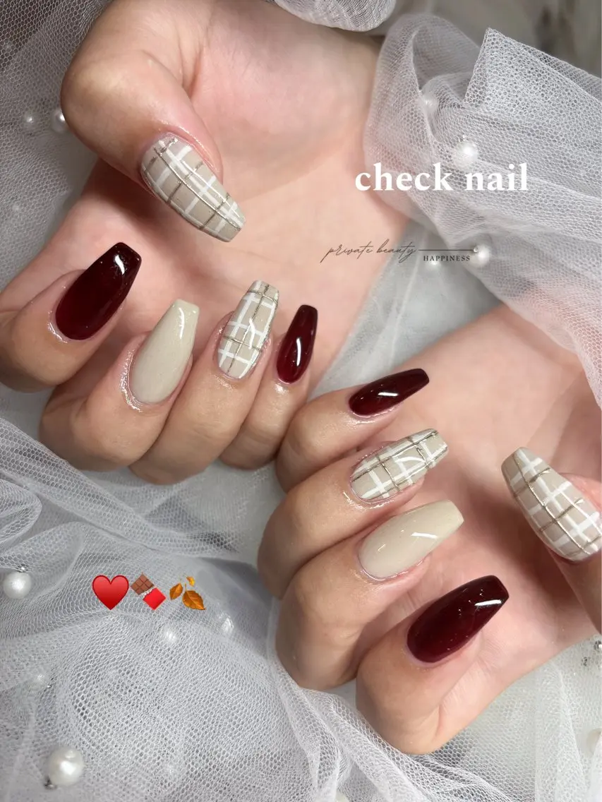 ネイル アートネイル ジェルネイル ロングネイル スカルプネイル シンプルネイル happiness nailのネイルデザイン