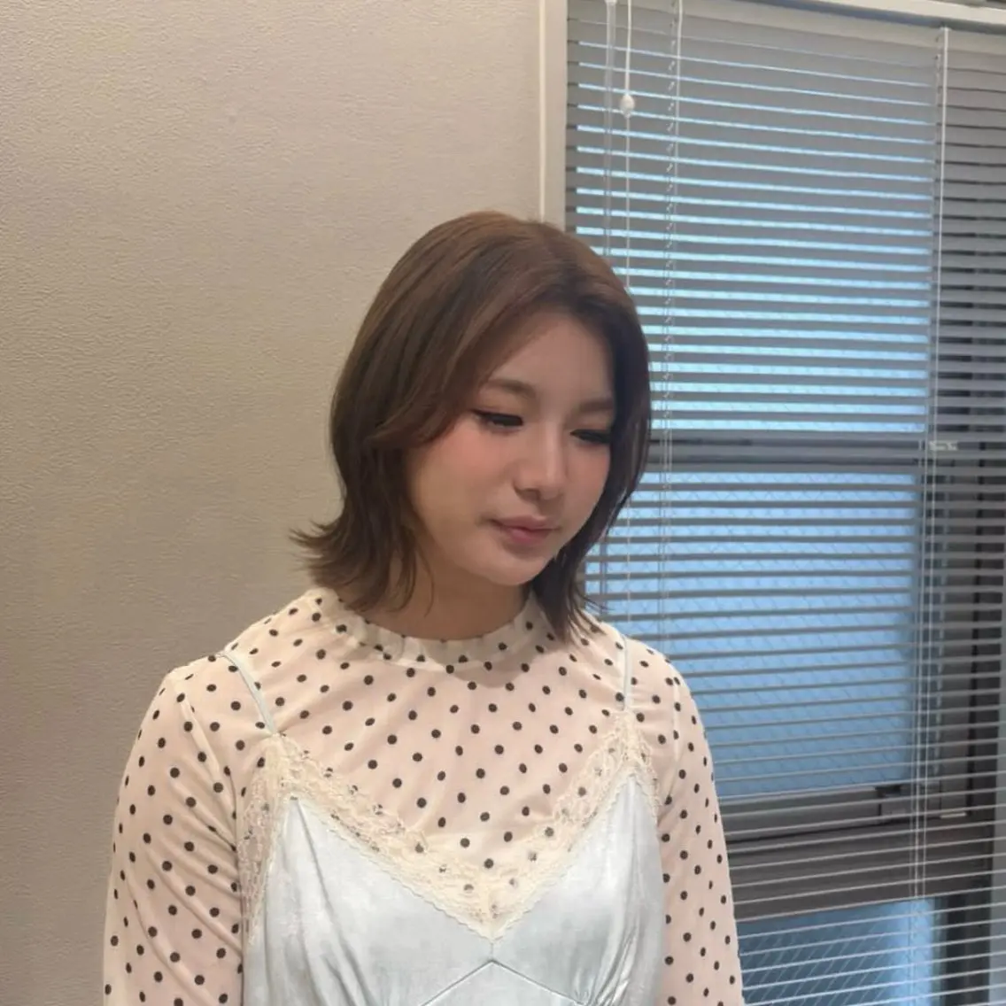 ショート カラー ベージュカラー ダブルカラー ヘーゼル ヘアカラー トリートメント ヘッドスパ RINNO🌷透明感 カラー/髪質改善のヘアスタイル