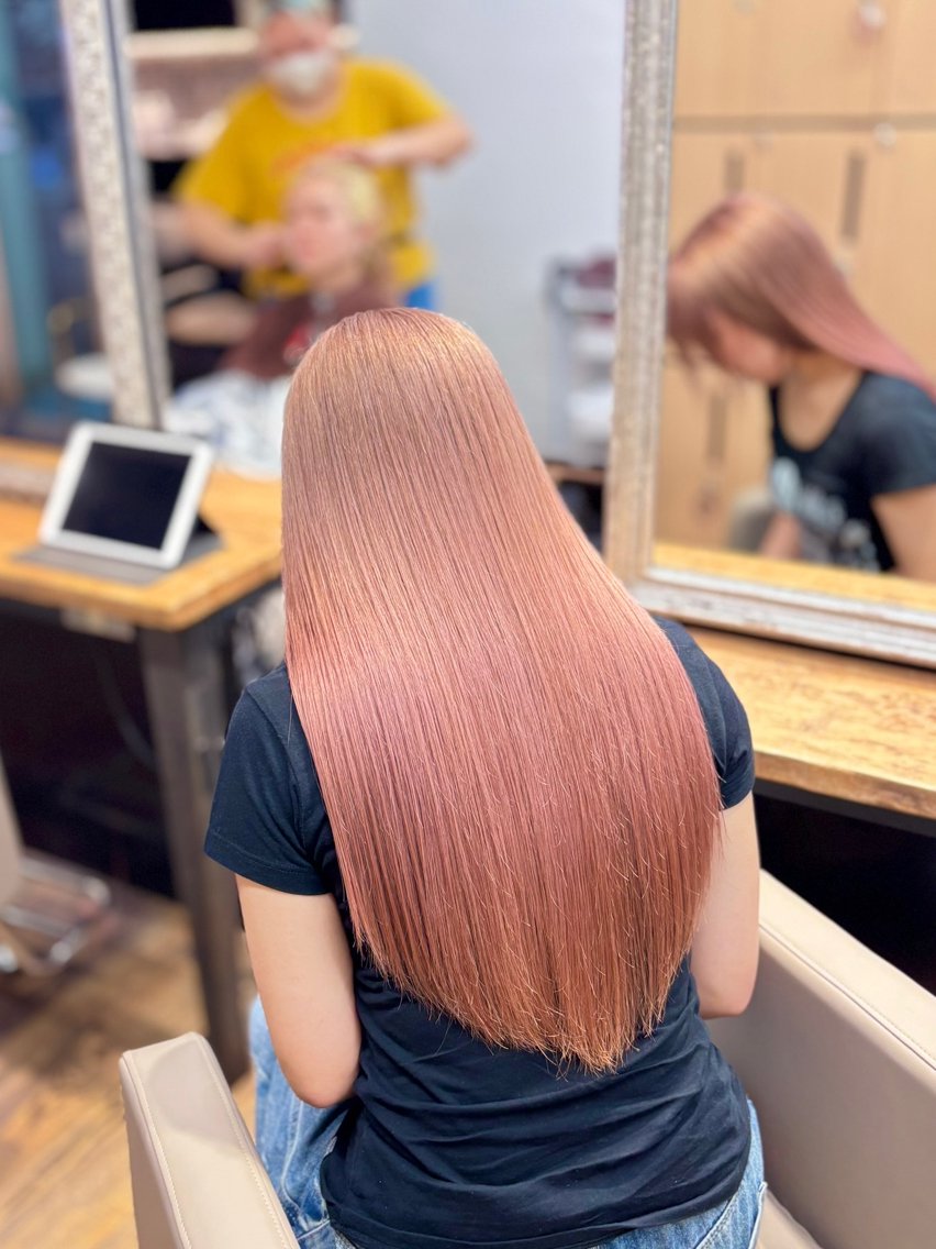 ロング カラー ベージュカラー ブリーチ ブロンド ケアブリーチ 透明感カラー ヘアカラー 🕊️カズヤ/ ハイトーン🕊️のヘアスタイル