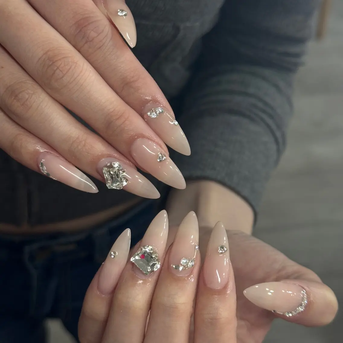 ネイル ハンドネイル ハンドケア 🎀うかん 🎀チップ長さ出しのネイルデザイン