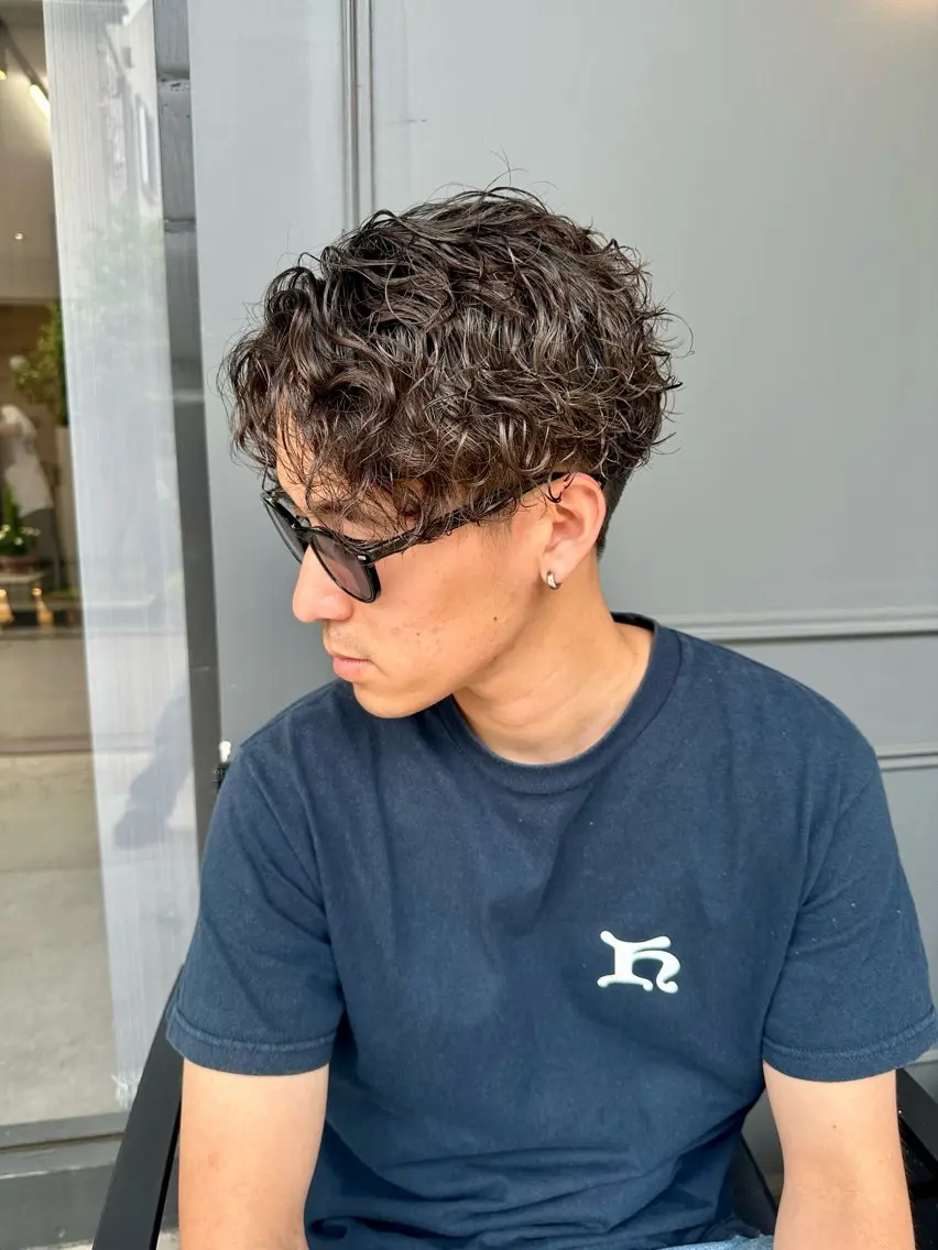 ミディアム パーマ メンズ カット パーマ 平内 賢人のヘアスタイル