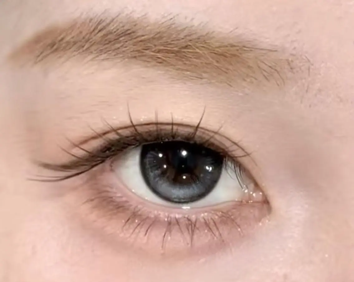 マツエク・マツパ フラットラッシュ 韓国風マツエク パリジェンヌラッシュリフト まつげパーマ 下まつげエクステ Mio🎀アイラッシ ユ╹◡╹ワンホン漫画のマツエク・マツパデザイン