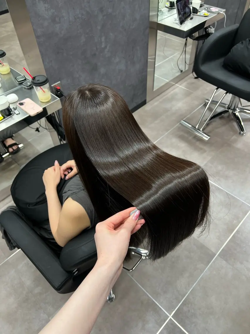 ロング カット ヘアカラー 縮毛矯正 トリートメント 🩶髪質改善/新宿 /saaya🩶のヘアスタイル