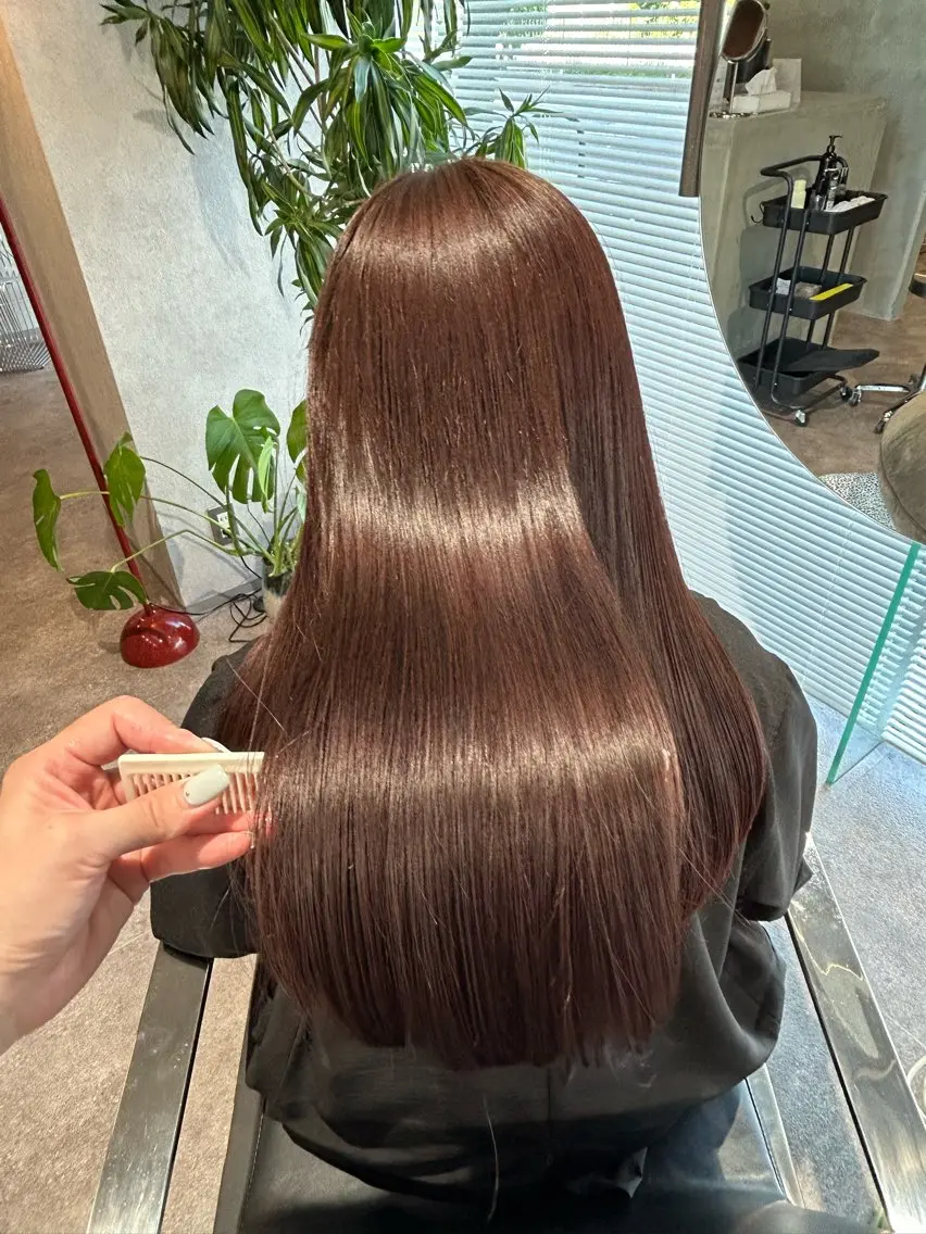 ロング カラー カット 縮毛矯正 トリートメント 井手 素子のヘアスタイル
