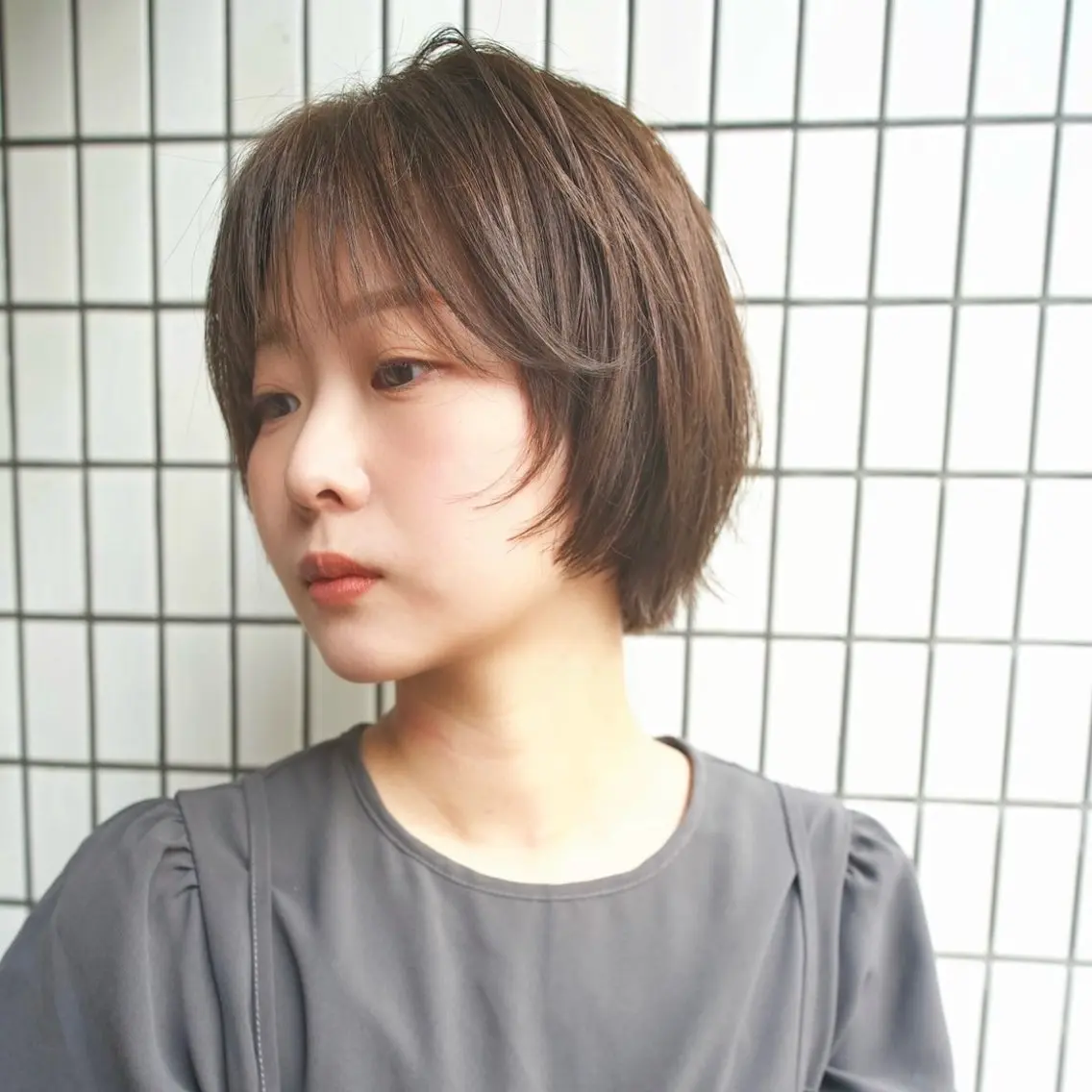 ショート ボブ レイヤーカット カット ヘアカラー ユウダイ 【SHICUNE】のヘアスタイル