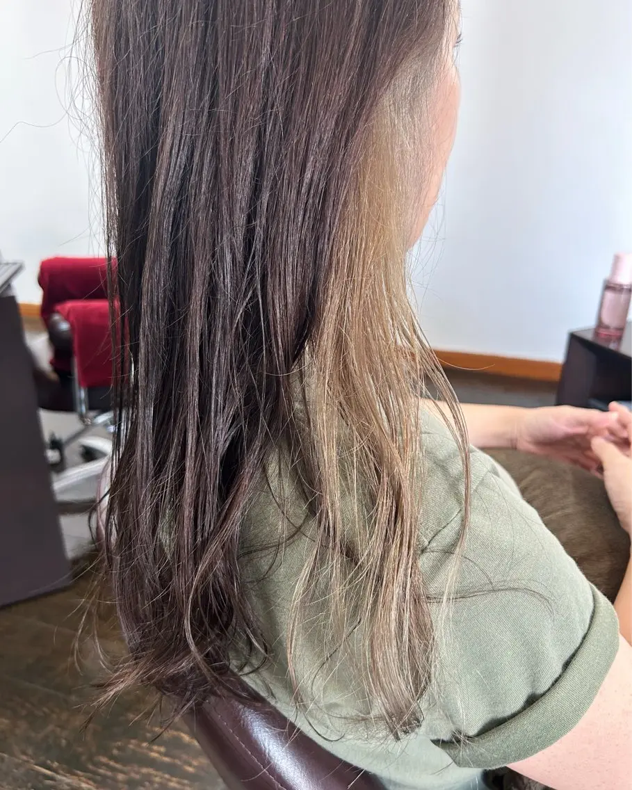 カラー ベージュカラー インナーカラー 坂本 瑞季 🤍 髪質改善のヘアスタイル