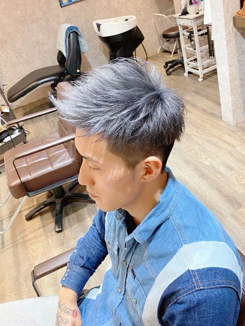 【メンズ限定】カット+グレーアッシュカラー+前処理トリートメントの写真
