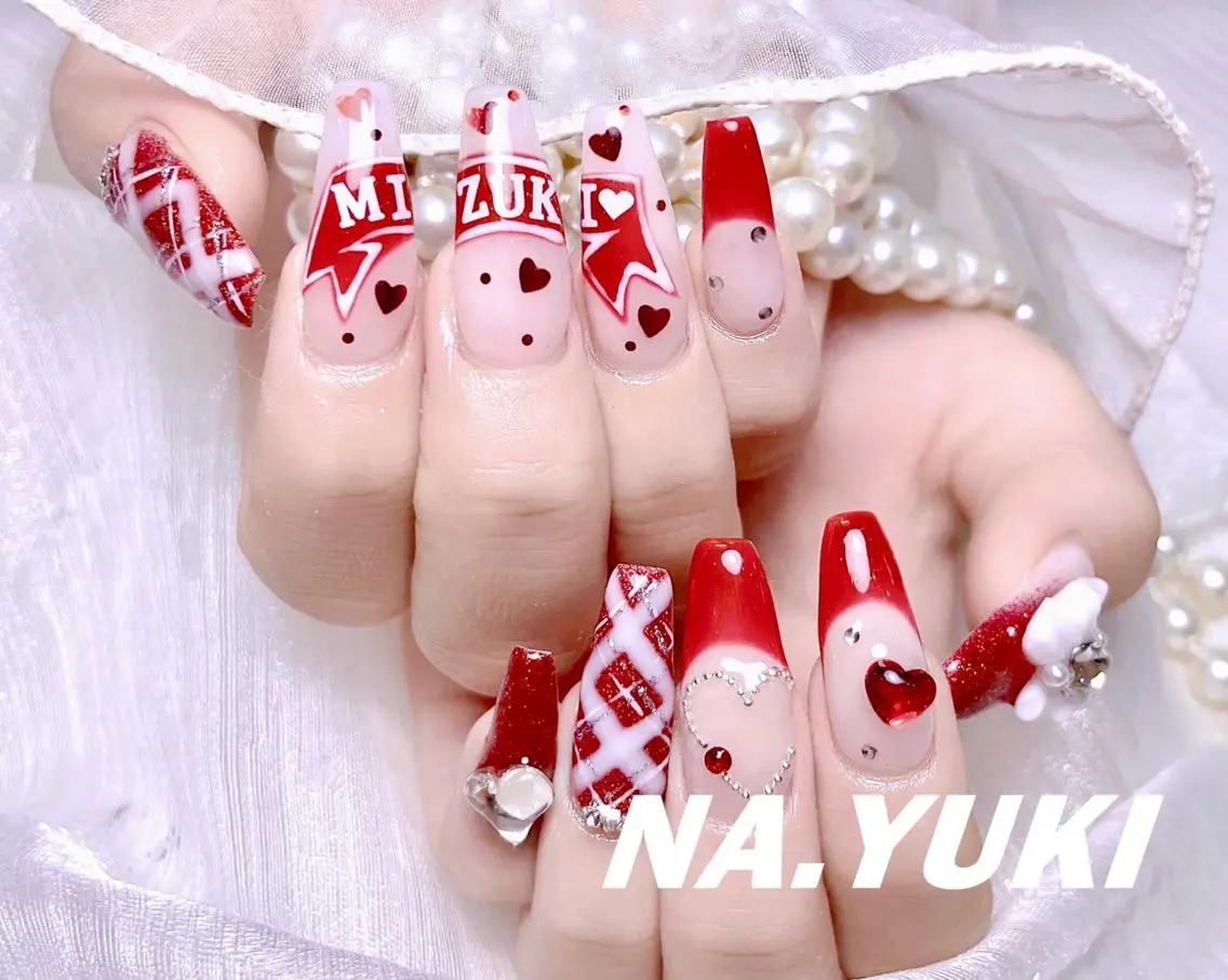 ネイル ✨ Riooo_のネイルデザイン