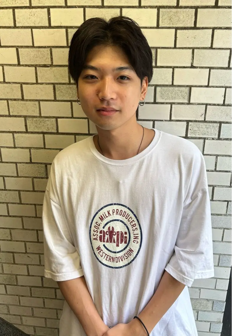 ショート メンズ メンズブリーチ センターパート メンズハイライト メンズインナーカラー メンズパーマ カット 💈メンズ短髪特化 ✂︎伊藤大輝💈のヘアスタイル