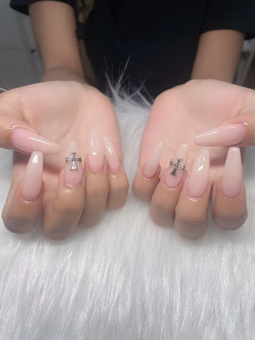 ネイル ハンドネイル Hin Nail 日本橋のネイルデザイン