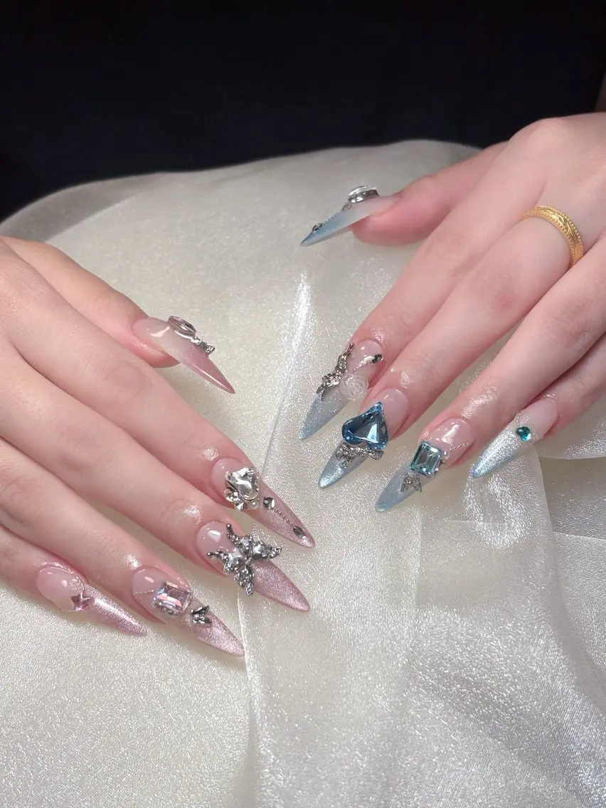 ネイル ハンドネイル Ann- NailQueensのネイルデザイン
