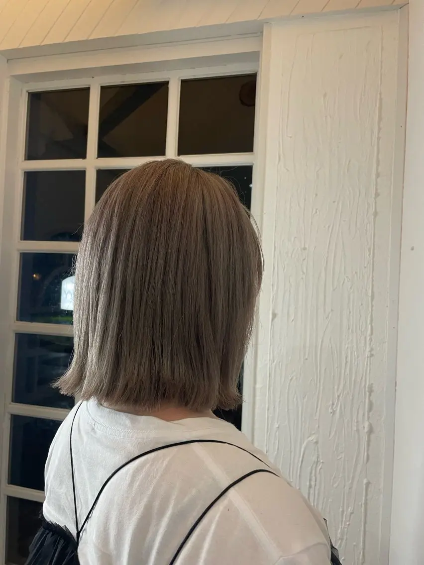 ミディアム カラー 弥祝 minoriのヘアスタイル