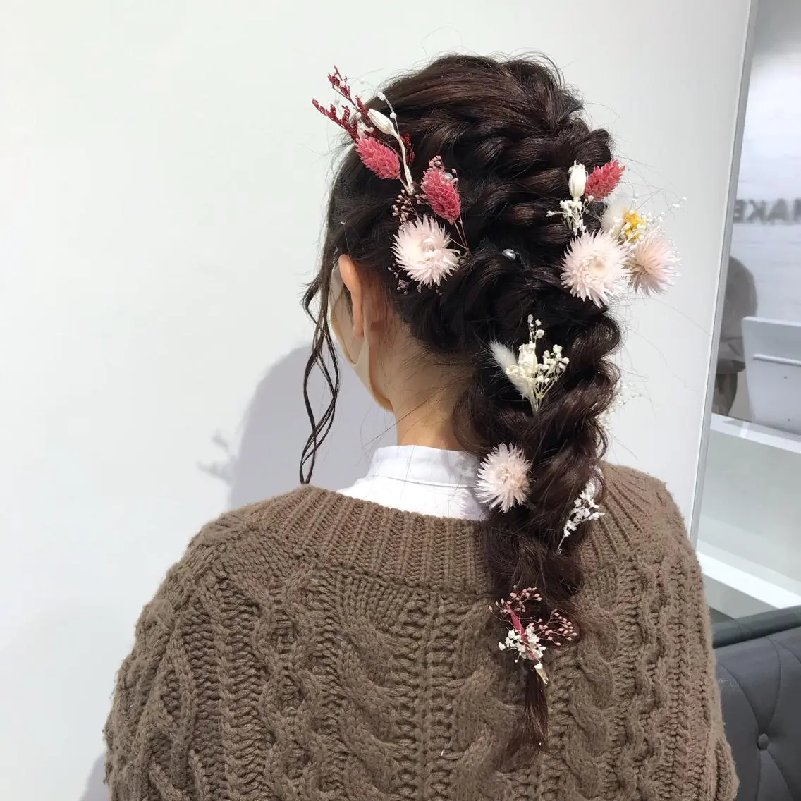 ロング ヘアアレンジ 【暖色カラー特化】 中山由梨のヘアスタイル