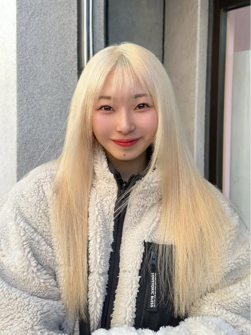 ロング カラー 抜きっぱなしブロンド ブロンド 🌙町田色落ち特化 🌙れいのヘアスタイル