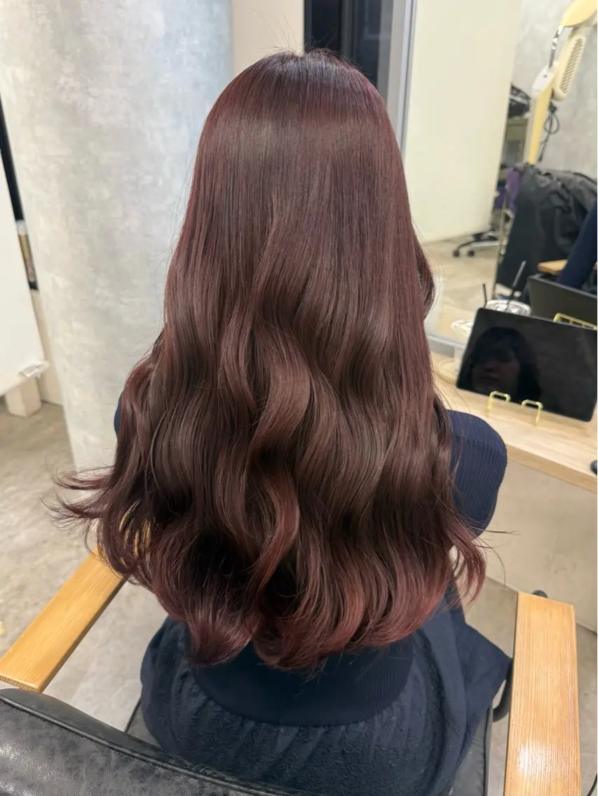 ロング カラー ヘアアレンジ ブリーチ ボルドーカラー ダブルカラー ブリーチなしカラー ヘアカラー トリートメント Himawari♡ 柔らかいカラーのヘアスタイル