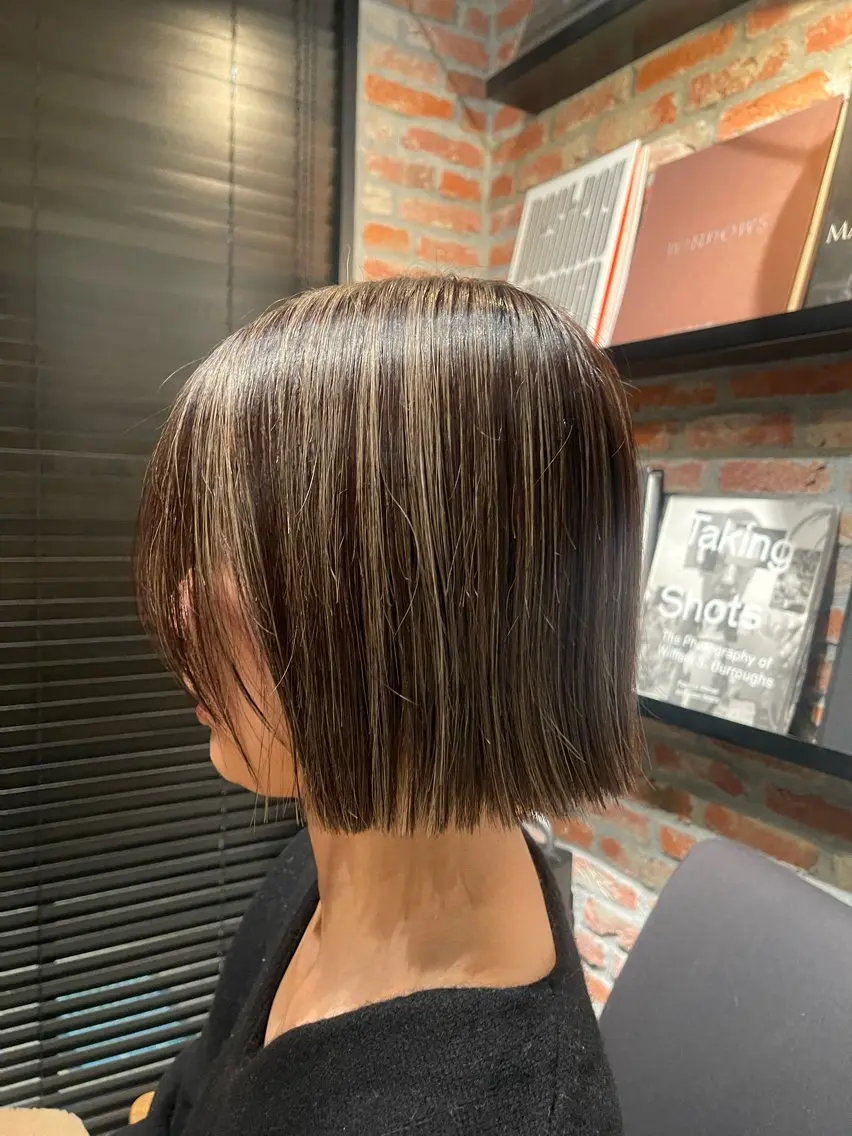 ミディアム rin 🖤〈大宮〉のヘアスタイル