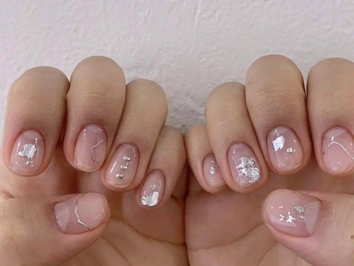 ネイル ハンドネイル ki🍒🍒 ki ツルツルネイルのネイルデザイン