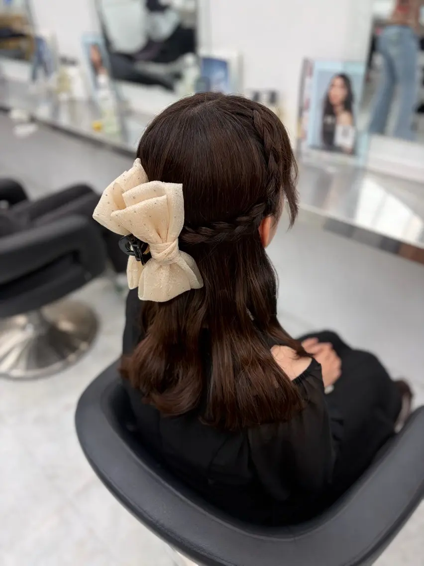 カラー ヘアセット 韓国girly 🪽🫧ハルナ🎀のヘアスタイル