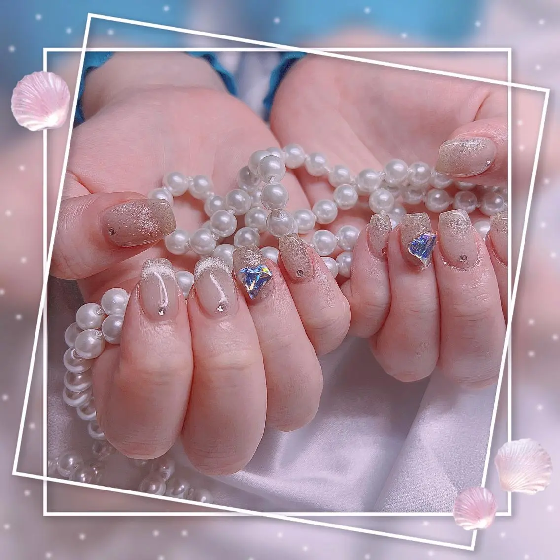 ネイル フレンチネイル グラデーション キラキラネイル 韓国ネイル マグネットネイル ハンドネイル Chill Nailsalonのネイルデザイン