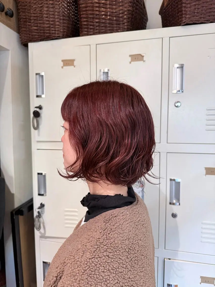 ミディアム カラー ボルドーカラー 🍒せいら🍒 /艶・暖色カラーのヘアスタイル