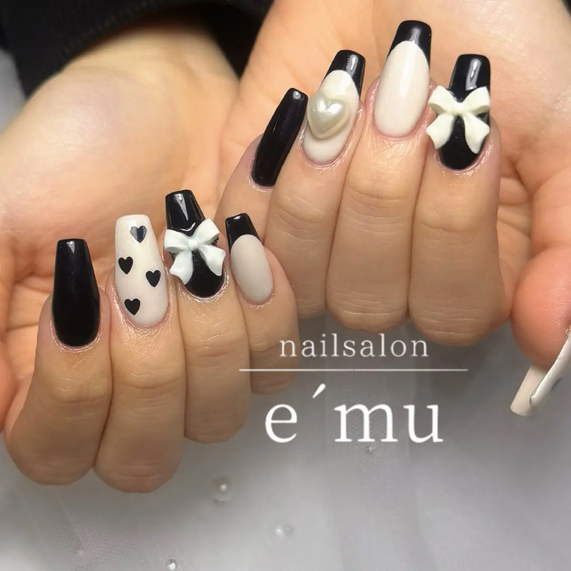 ネイル フレンチネイル ネイビー ハンドネイル nailsalon e´muのネイルデザイン