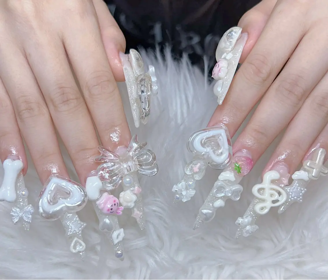 ネイル アートネイル オーロラネイル チークネイル 長さ出し フットネイル Miya _nailのネイルデザイン