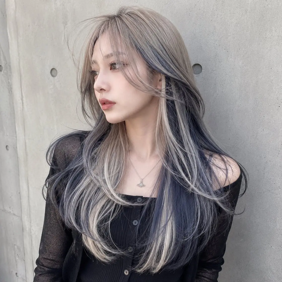 ロング 【韓国×ハイトーン】 🇰🇷SOGO🩶のヘアスタイル
