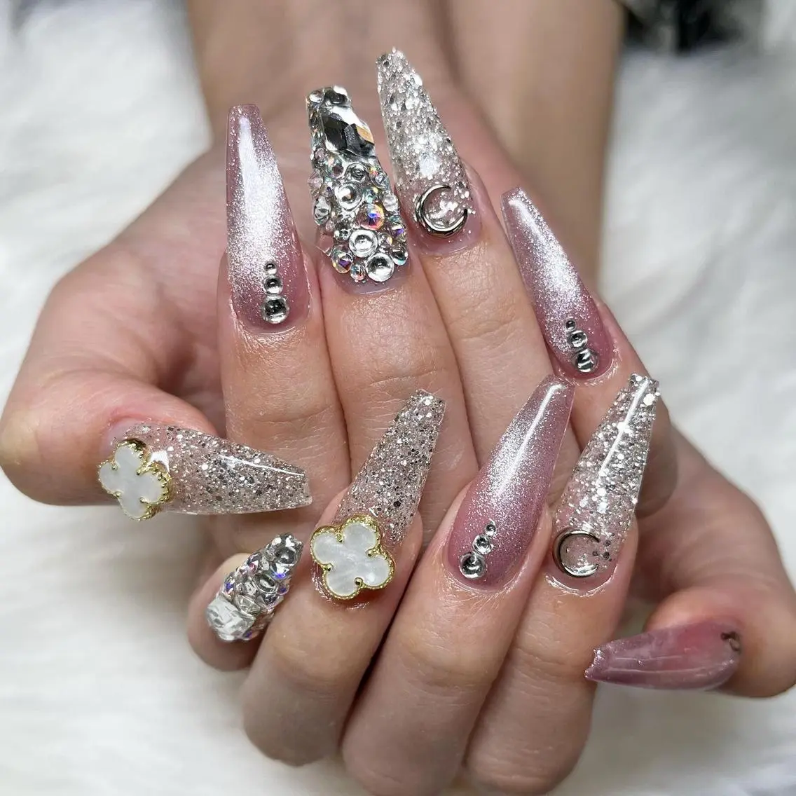 ネイル ハンドネイル nail salon FLEEKのネイルデザイン