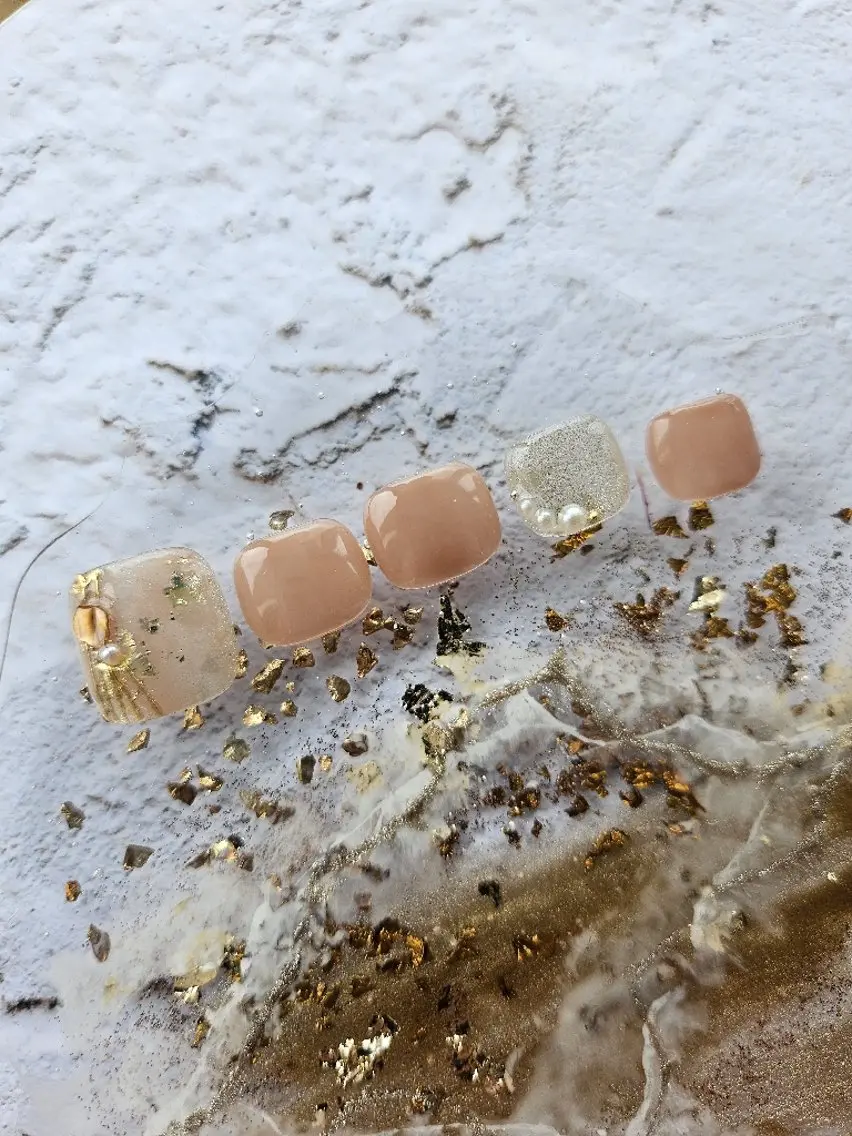ネイル アートネイル ニュアンスネイル フットネイル Noah'snail   のネイルデザイン