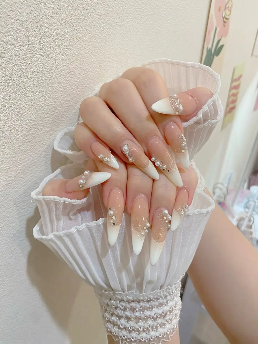 ネイル ハンドネイル Limnail🤍 ayaのネイルデザイン