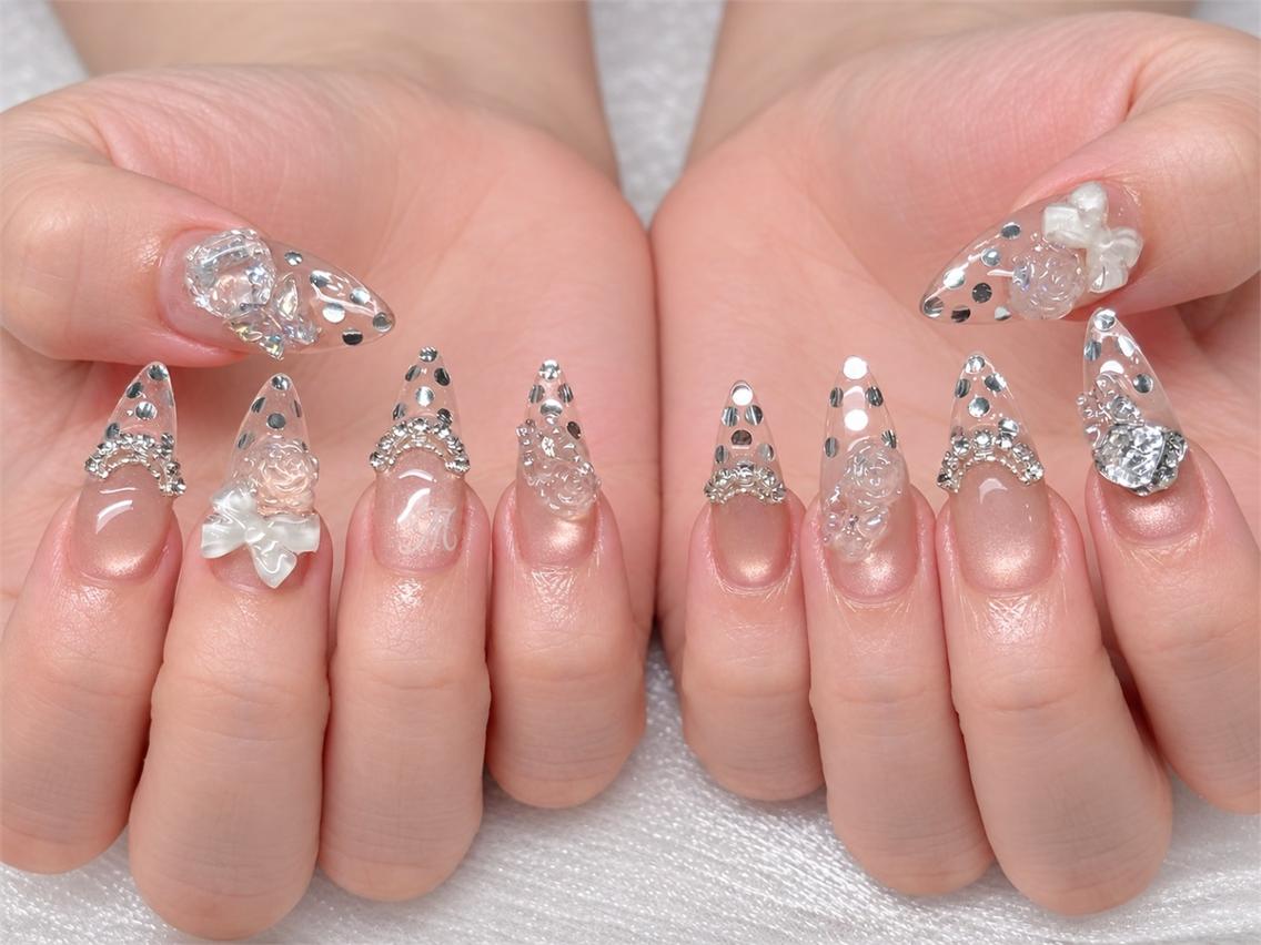 ネイル クリアネイル ロングネイル シルバー NAILS 168 大塚のネイルデザイン