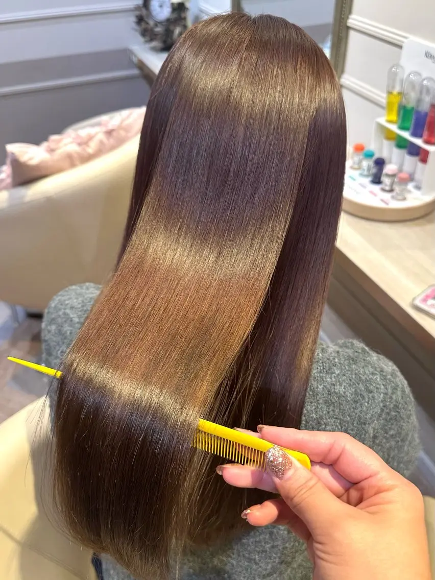ロング カラー ブラウンカラー チョコレートブラウン 髪質改善 ヘアカラー トリートメント 髪質改善/縮毛矯正 🌻momokaのヘアスタイル