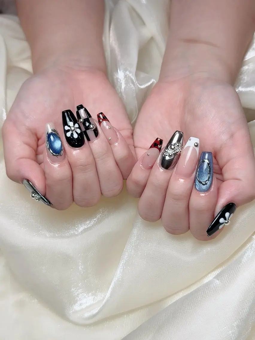 ネイル ハンドネイル ENsalon akiのネイルデザイン
