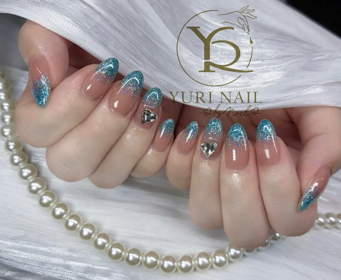 ネイル チークネイル フットネイル フレンチネイル グラデーション キラキラネイル ハンドネイル フットネイル ハンドケア YURI Nail Funabashiのネイルデザイン