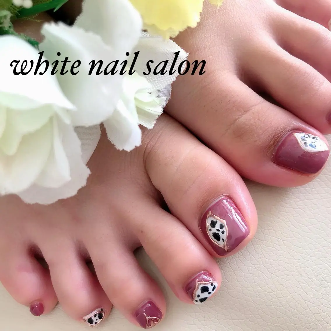 ネイル ジェルネイル ハードジェル 持ち込み ソフトジェル フットネイル white nail salonのネイルデザイン