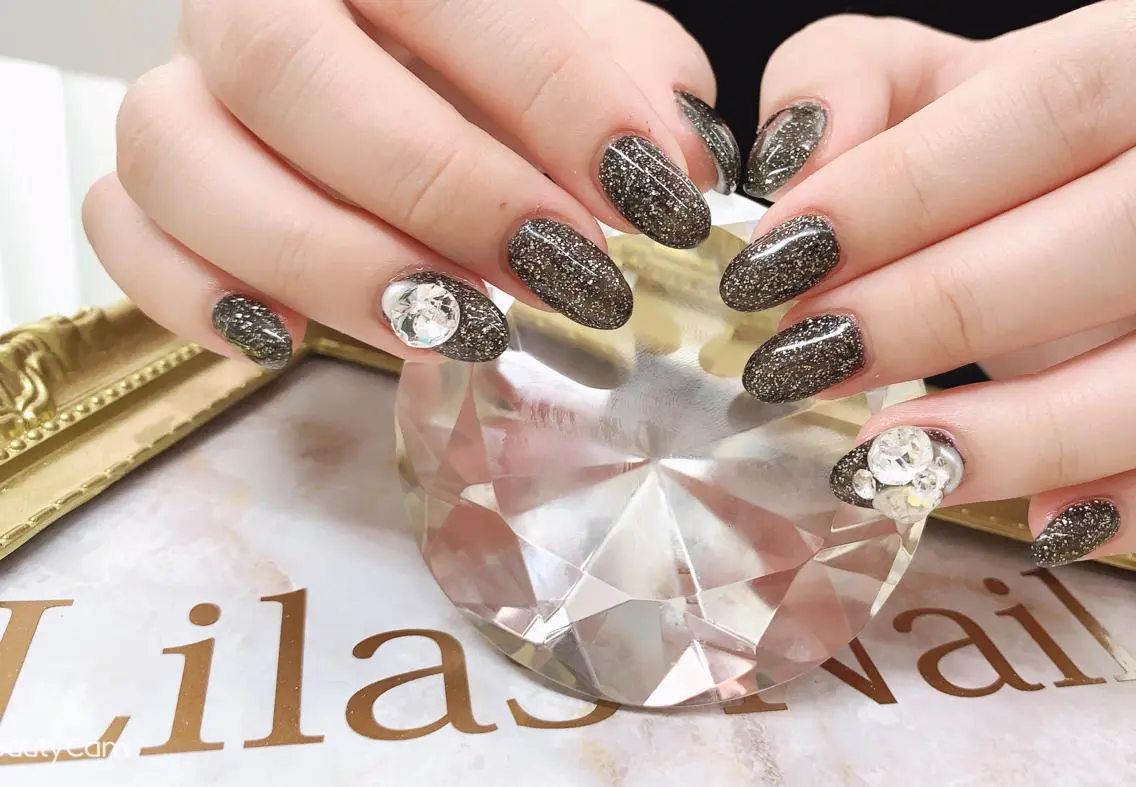 ネイル ハート ラメ(グリッター) ニュアンスネイル ワンカラーネイル Lilas Nailのネイルデザイン