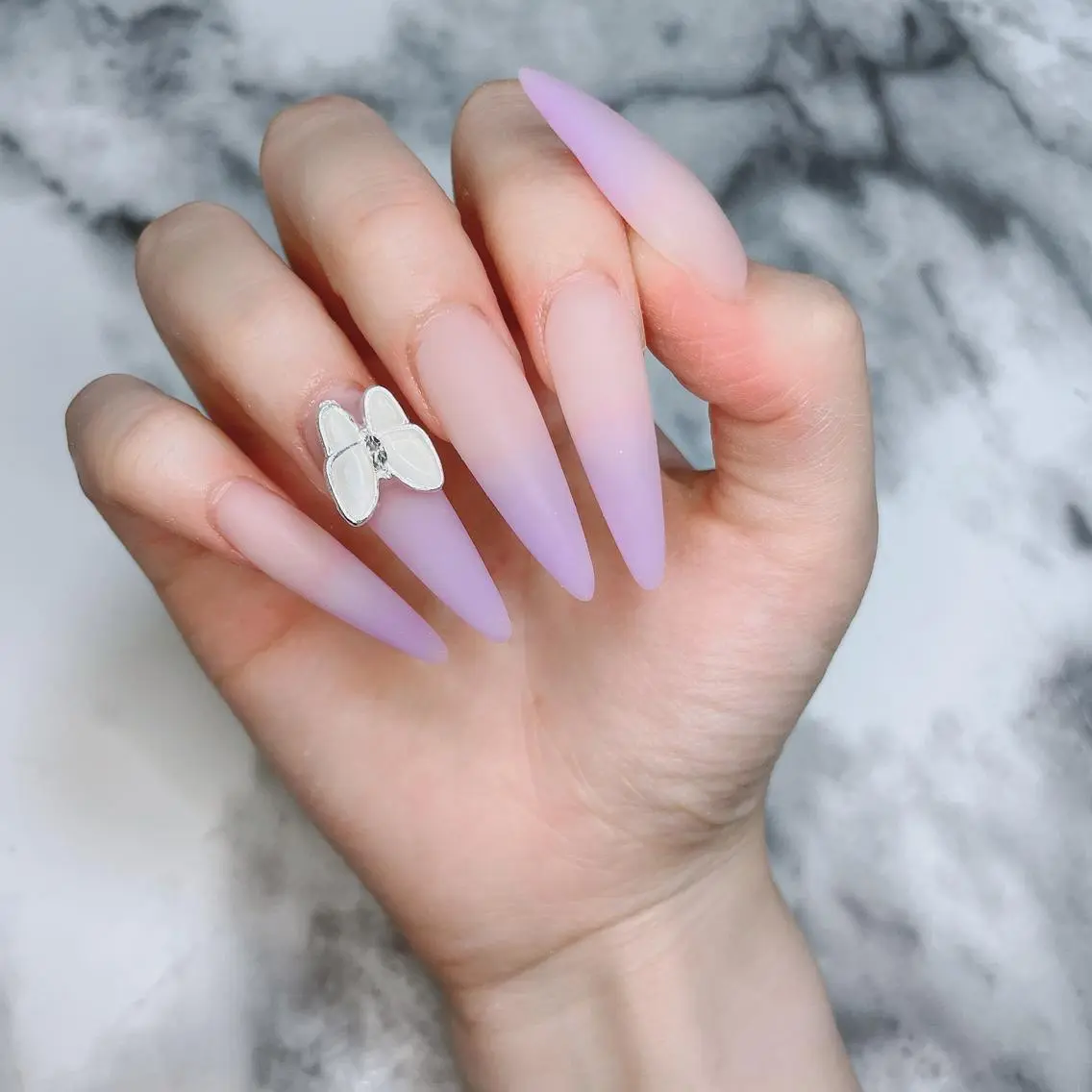 ネイル ハンドネイル Kayo 💅のネイルデザイン