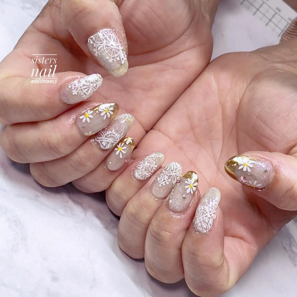 ネイル アートネイル オーロラネイル クリアネイル フラワーネイル フレンチネイル sisters nail.fのネイルデザイン