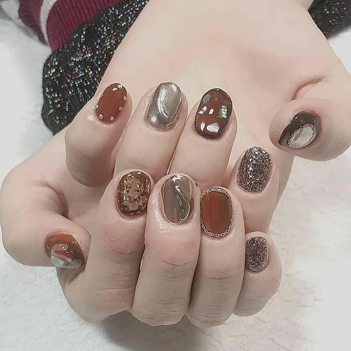 ネイル ブラウン 持ち込み ハンドネイル ハンドケア lylynail YUUKAのネイルデザイン