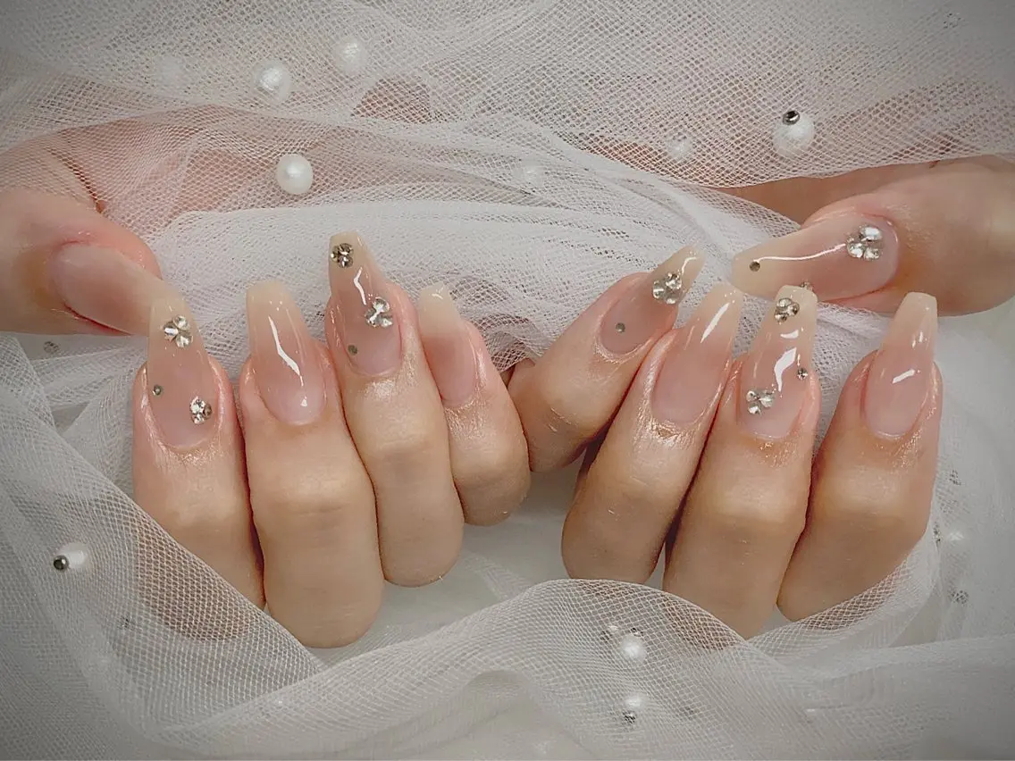 ネイル I-nailロング /ワンホン/キラキラのネイルデザイン