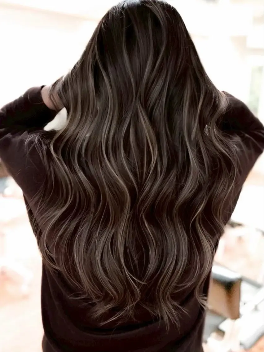 カラー ハイライトカラー JIL BLAN千葉 リンのヘアスタイル