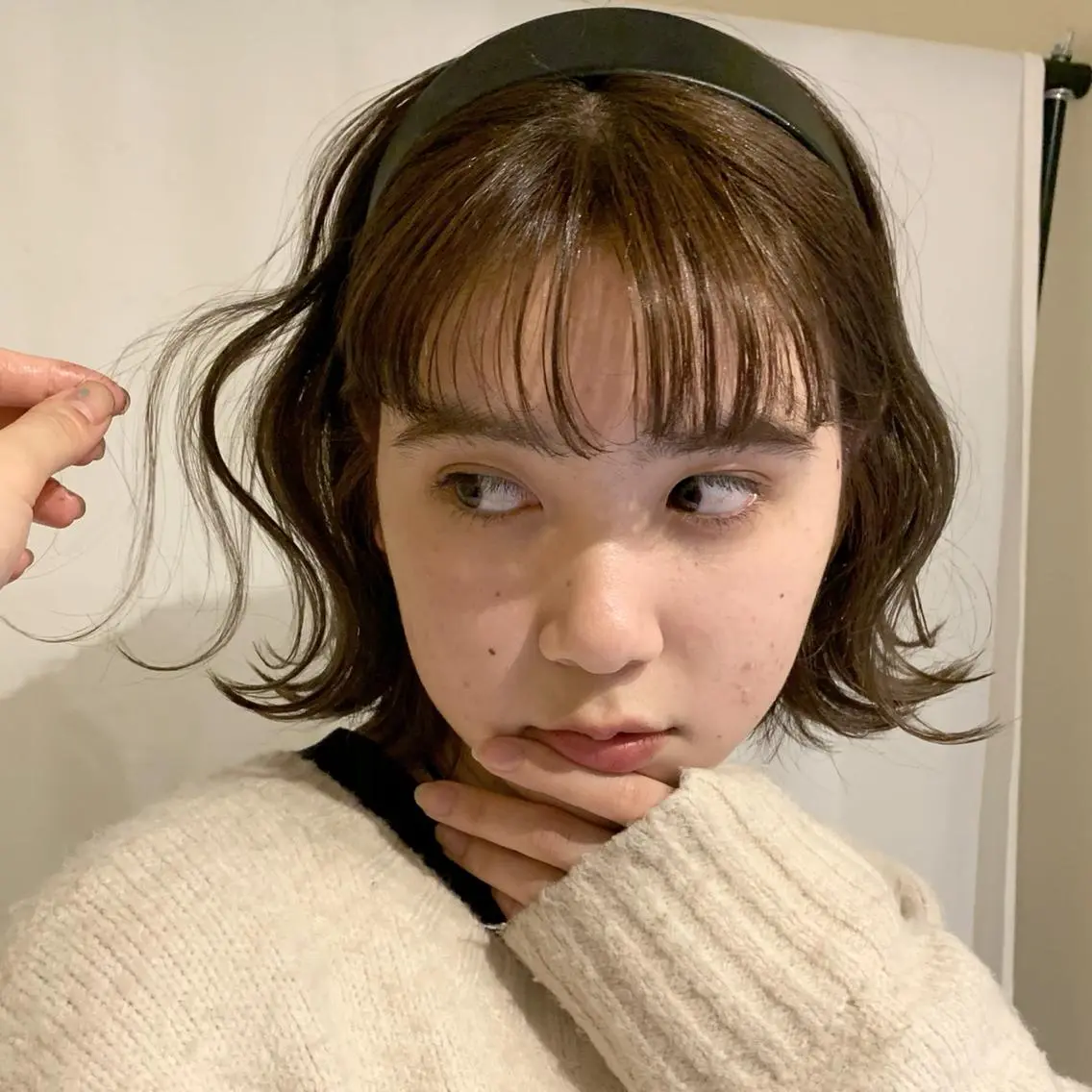 ショート カラー ヘアアレンジ 本間 結衣のヘアスタイル
