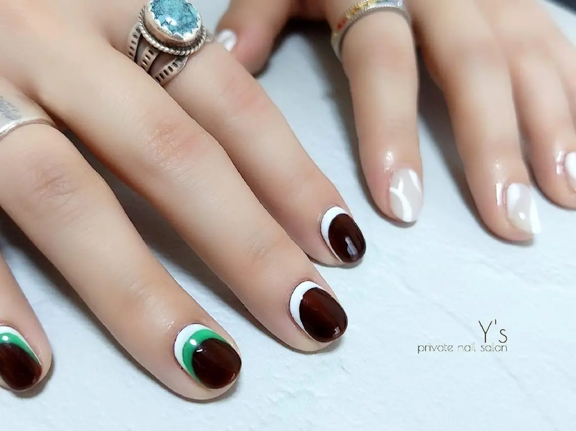 ネイル ハンドネイル YUMI NAGAI  のネイルデザイン
