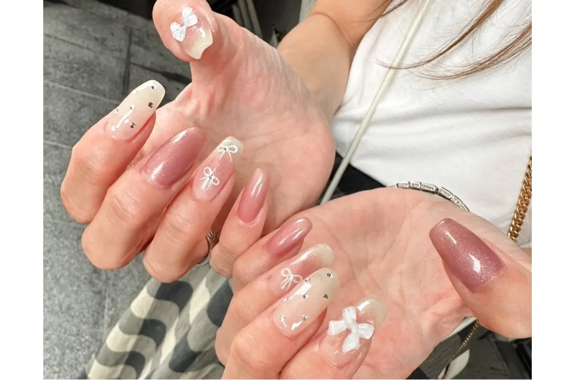 ネイル ハンドネイル 長谷川 奈緒美のネイルデザイン